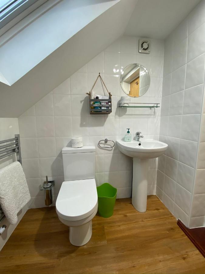 Hotel Turi House à Cantorbéry Extérieur photo